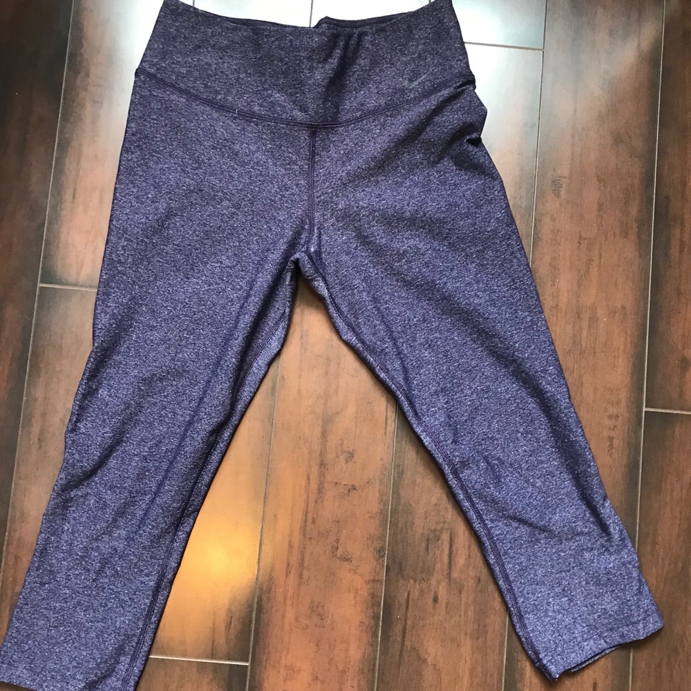 Nike leggings